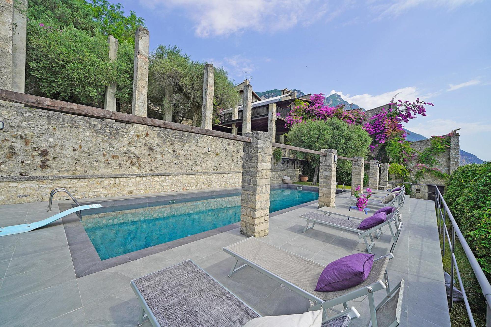 Villa Rachele: Stunning Luxury Villa In Centre Gargnano With Private Pool And Breathtaking Views Eksteriør billede