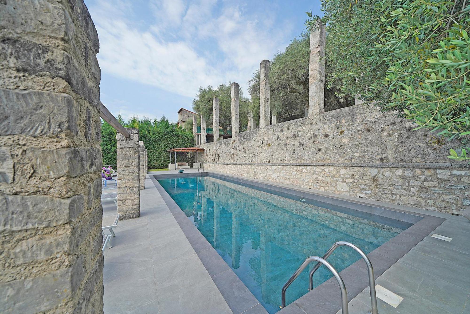 Villa Rachele: Stunning Luxury Villa In Centre Gargnano With Private Pool And Breathtaking Views Eksteriør billede